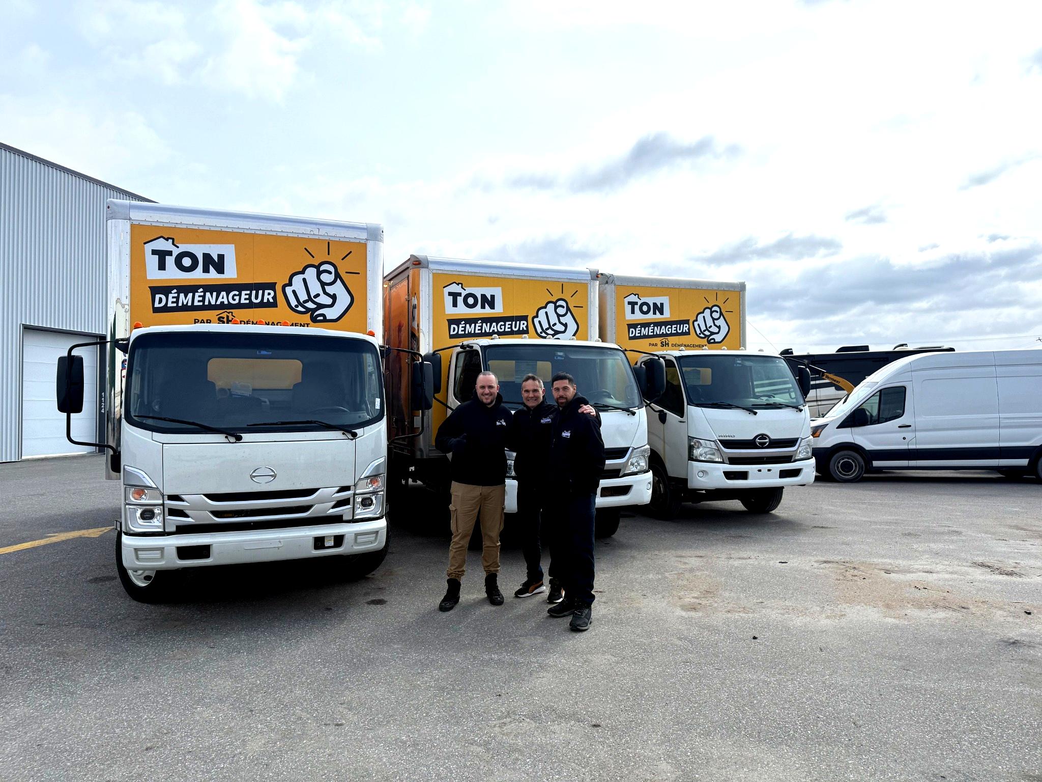 equipe-demenagement-conours-monteregie